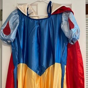 Snow White Costume Size 12-14